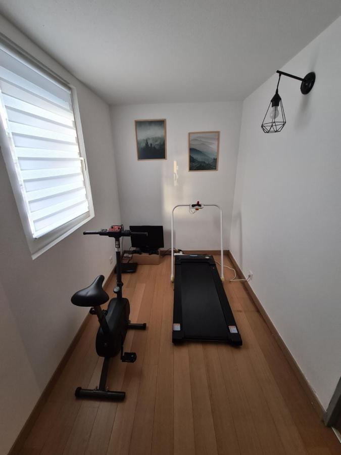 Agréable appartement avec Spa proche de la forêt Bréchaumont Extérieur photo